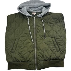 A. Peach Sleeveless Hooded Oversized Boxy Quilted Vest Women's Size Medium